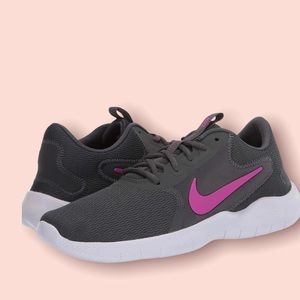 Nike Women's Flex Experience Run